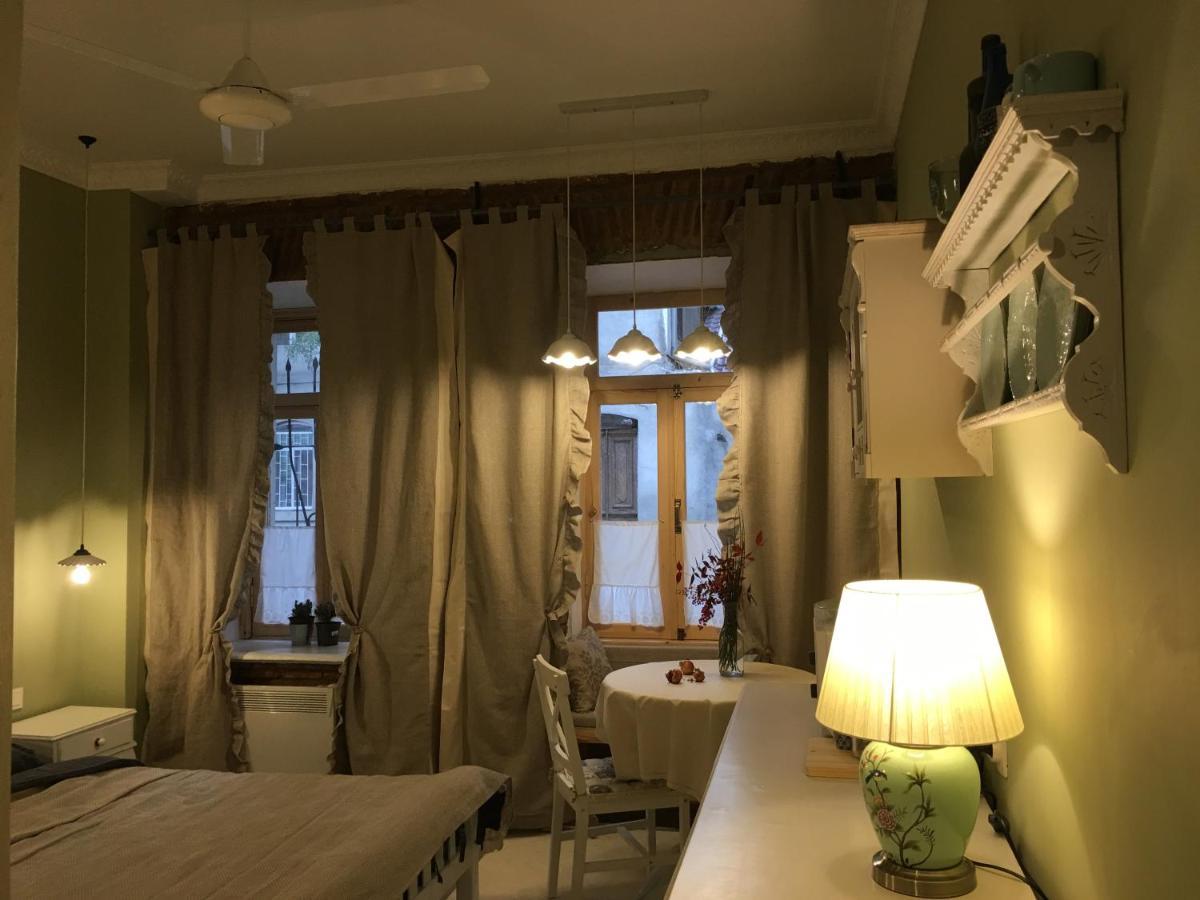 Апартаменты Cozy&Stylish Jonjoli Тбилиси Экстерьер фото